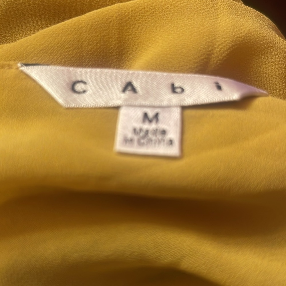 Cabi gold rush ochre bow tie front cami blouse size medium - Picture 7 of 9
